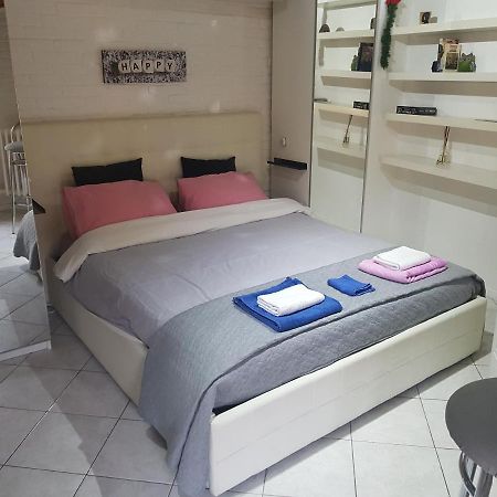 Sweet Apartment Suite Castelmerlo Bolonia Exterior foto