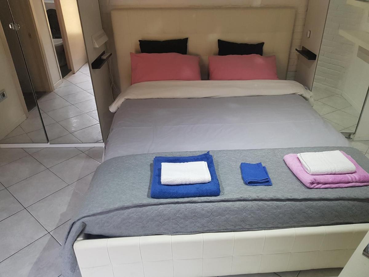 Sweet Apartment Suite Castelmerlo Bolonia Exterior foto