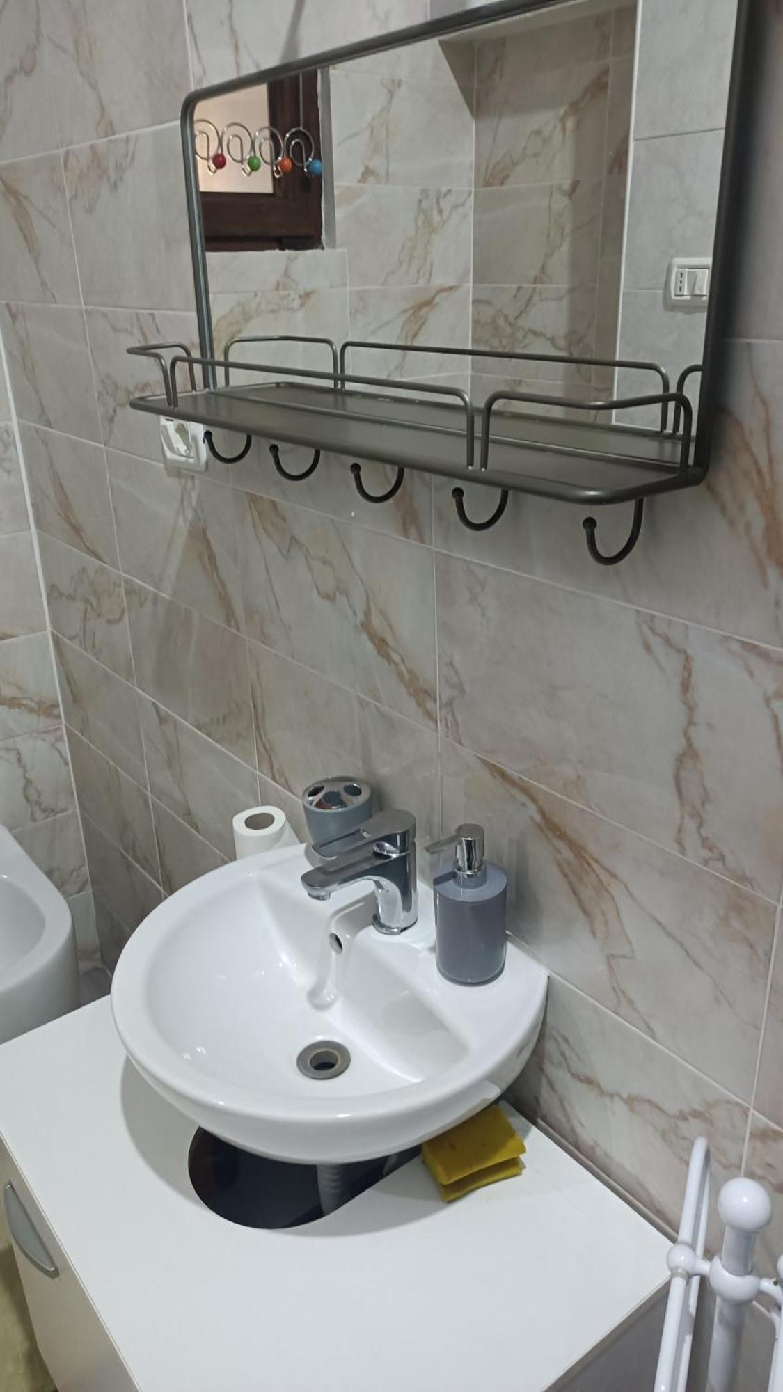 Sweet Apartment Suite Castelmerlo Bolonia Exterior foto