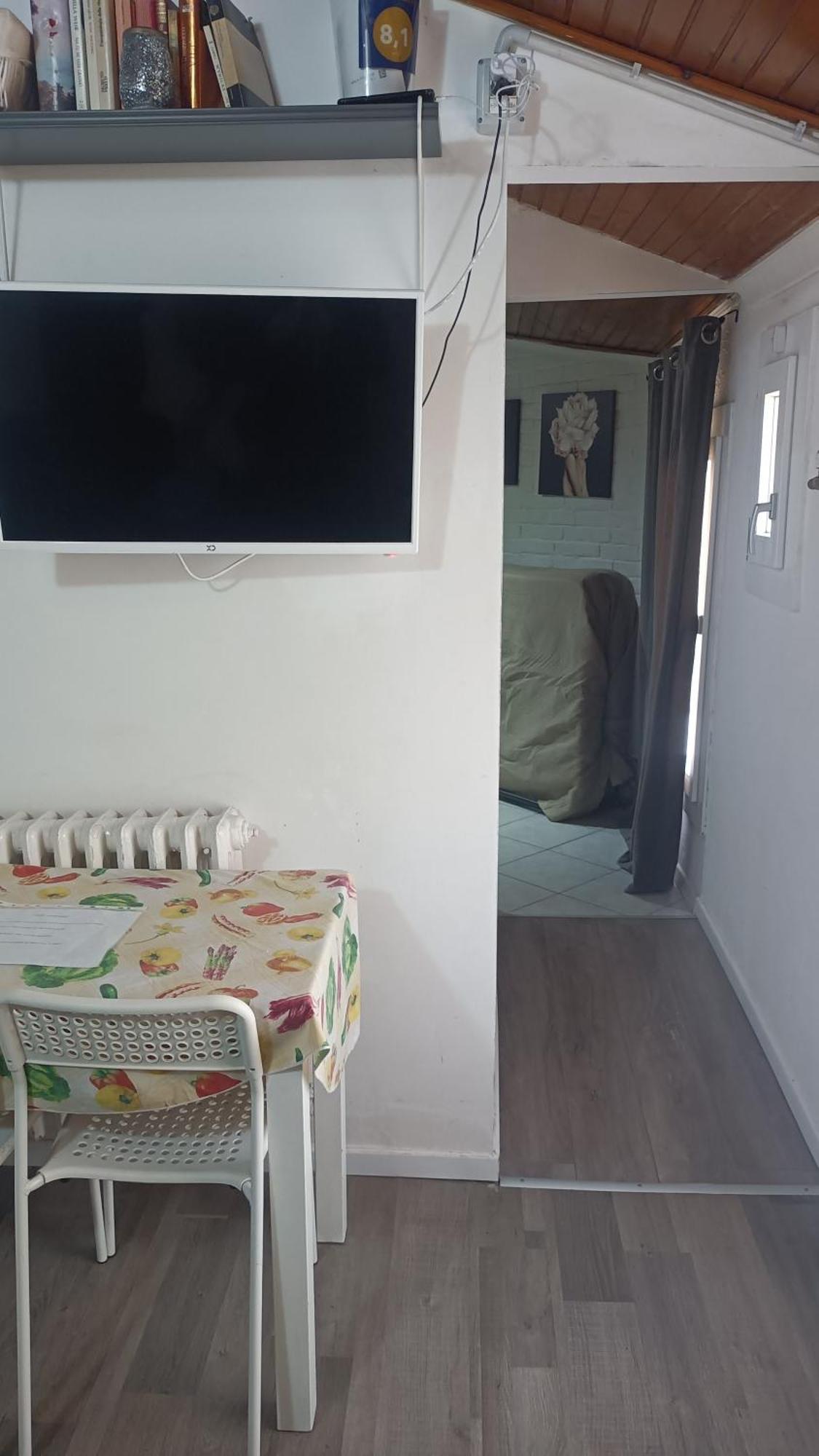 Sweet Apartment Suite Castelmerlo Bolonia Exterior foto