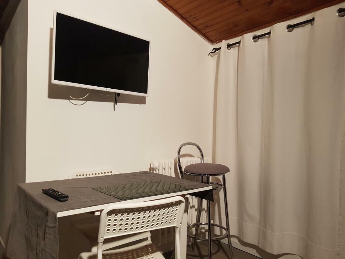Sweet Apartment Suite Castelmerlo Bolonia Exterior foto