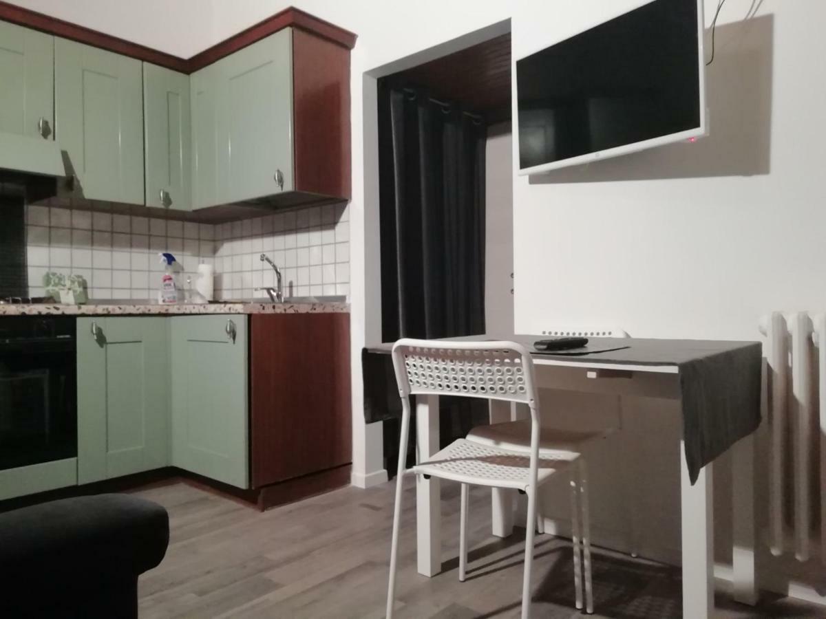 Sweet Apartment Suite Castelmerlo Bolonia Exterior foto