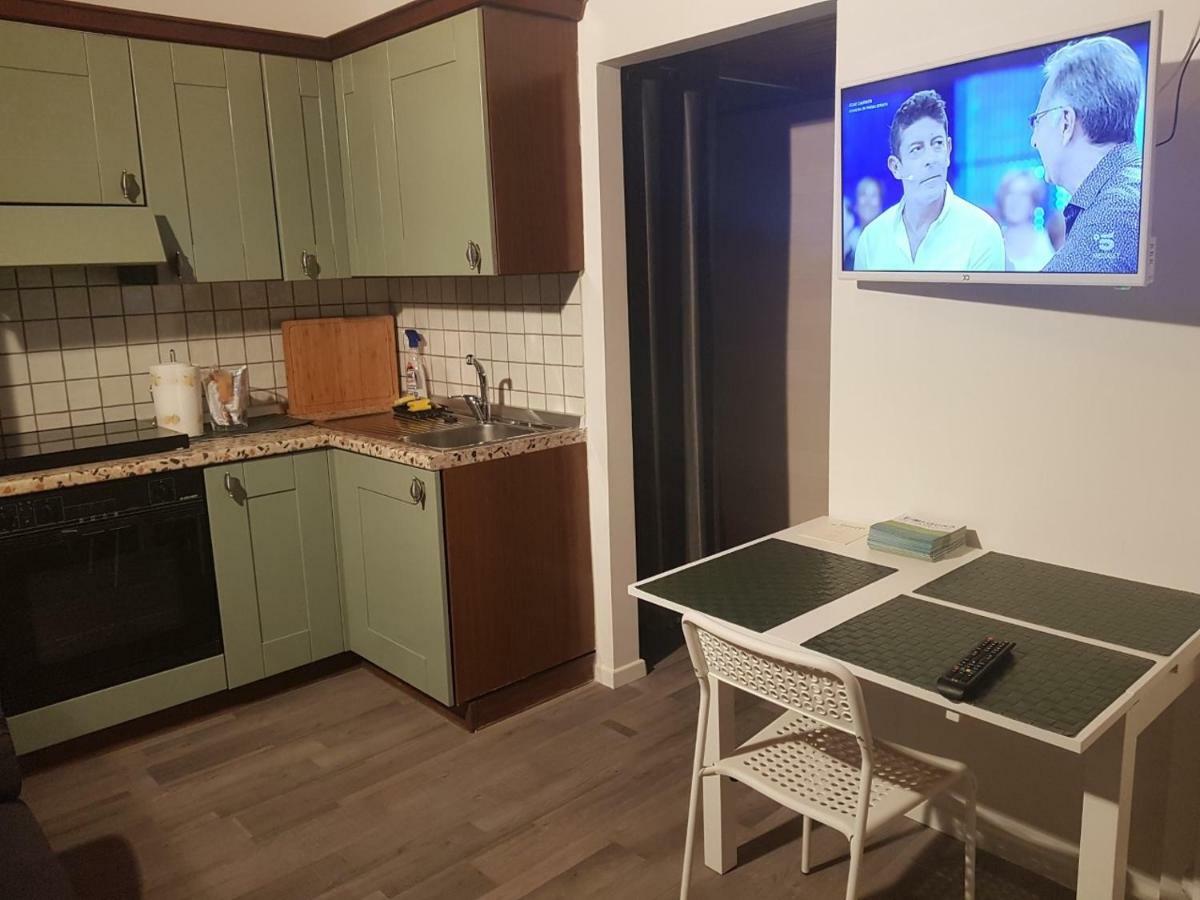Sweet Apartment Suite Castelmerlo Bolonia Exterior foto
